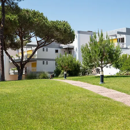 Turisticos Pinhal Da Marina Vilamoura